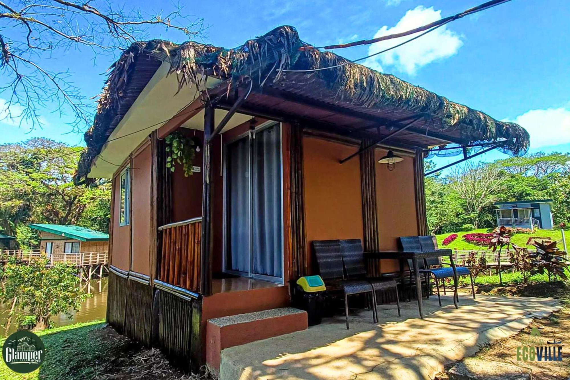 Caliraya Ecoville Recreation And Farm Resort Cavinti Exteriör bild