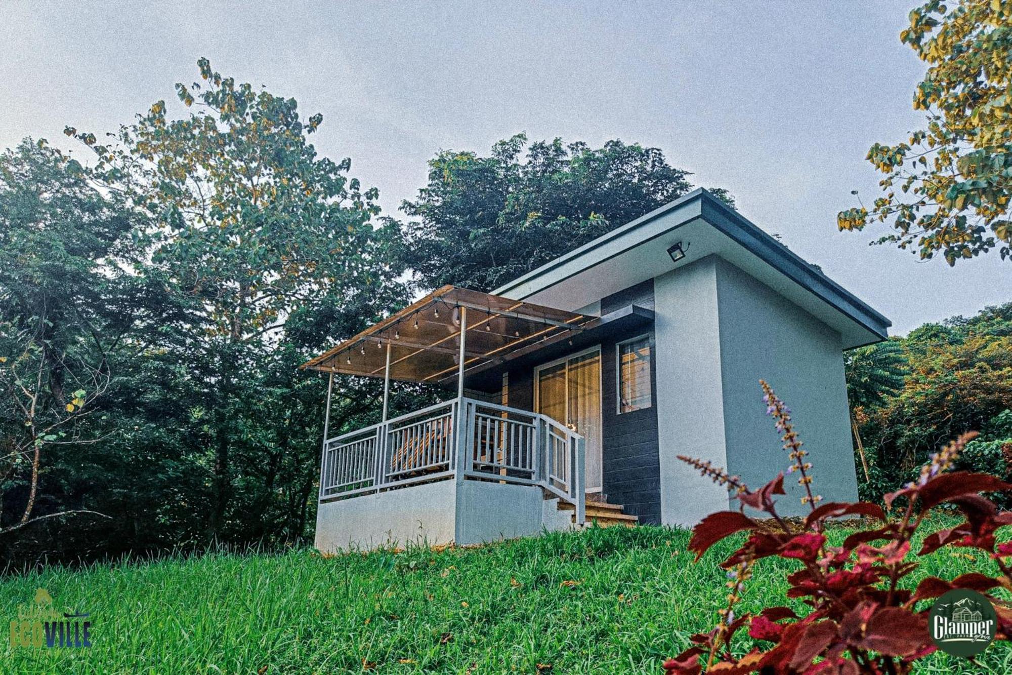 Caliraya Ecoville Recreation And Farm Resort Cavinti Exteriör bild
